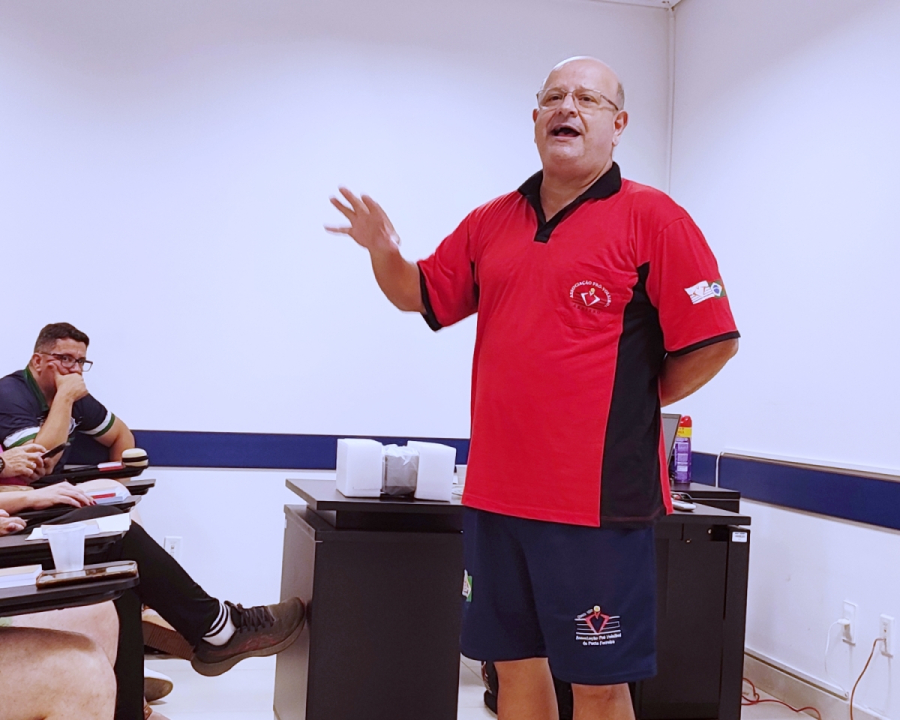 APV realiza congresso com árbitros e apontadores