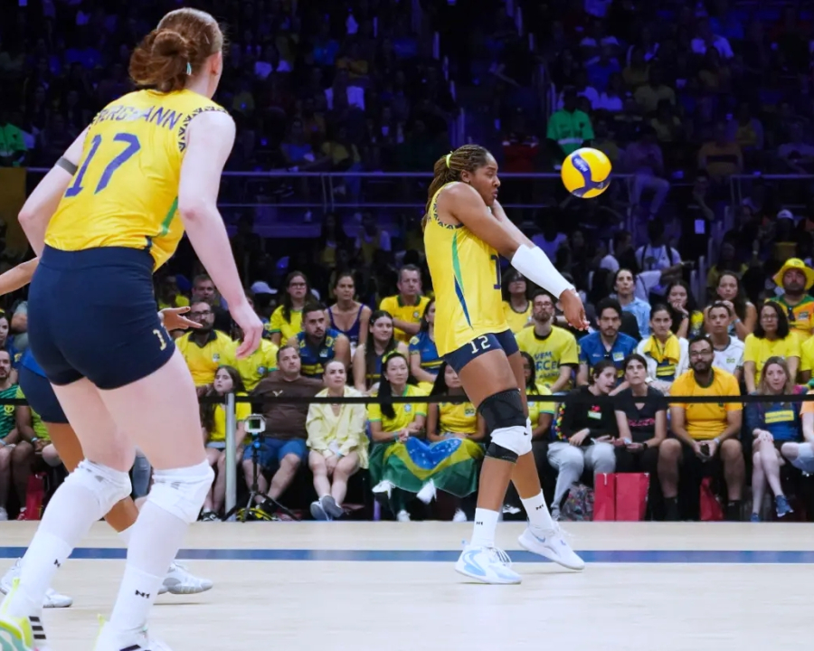 Em Metz, Seleção feminina se prepara para segunda etapa